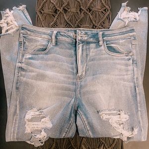 AE heavily distressed jeans light wash
